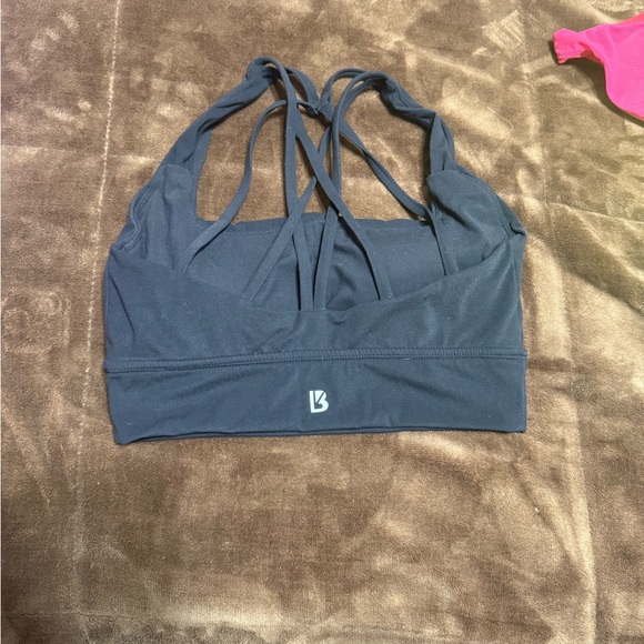 Woman’s sjze small BuffBunny Strappy Back Sports Bra - Black - Picture 13 of 13